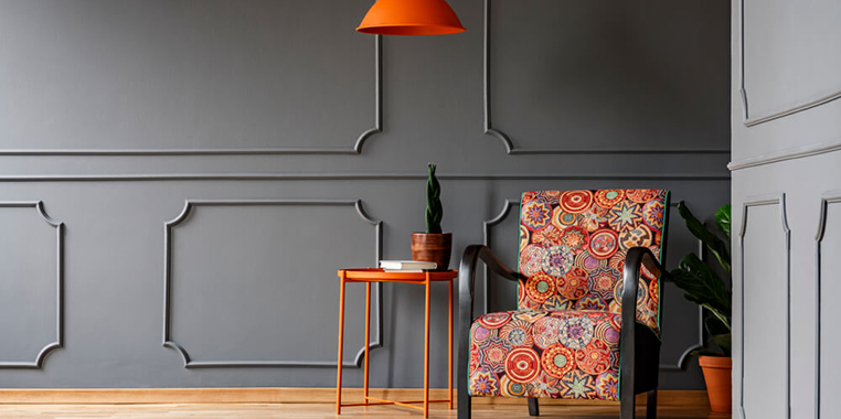 Кресло из металла